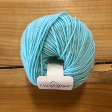 Load image into Gallery viewer, Cascade 220 Superwash