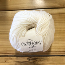 Load image into Gallery viewer, Cascade 220 Superwash