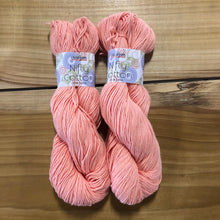 Load image into Gallery viewer, Cascade Nifty Cotton